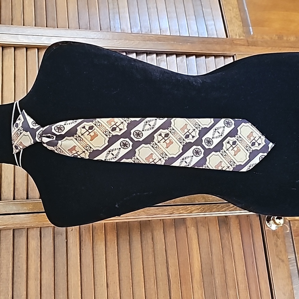 Vintage Golden Clasp by Prince Consort clip on tie
